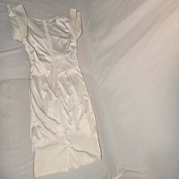 VFMAGE Ivory Pleated Asymmetrical Bow Sheath Cocktail Dress Size M LIKE NEW! - Picture 9 of 16